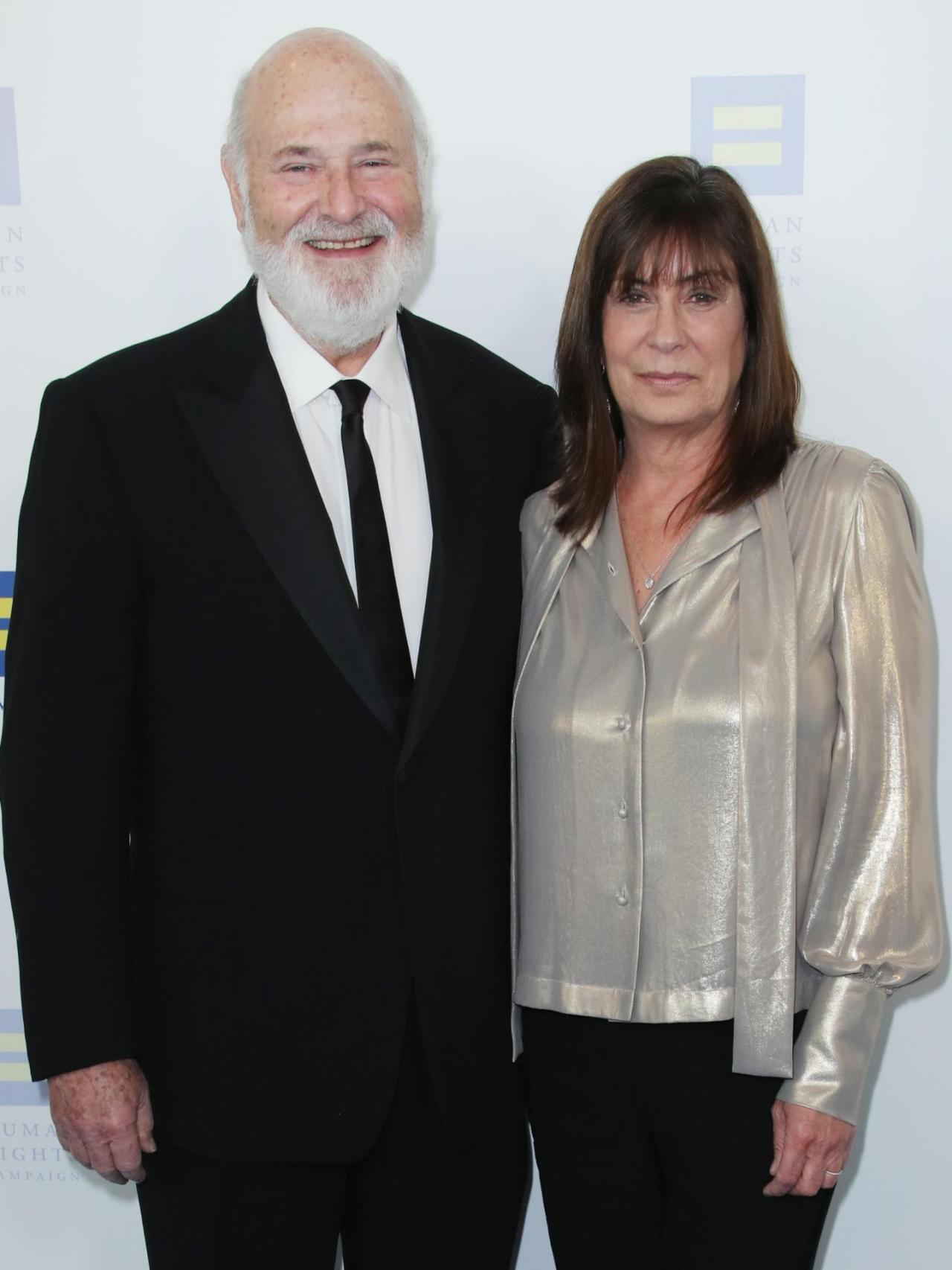Rob Reiner e sua esposa Michelle em evento em Los Angeles em 2019.