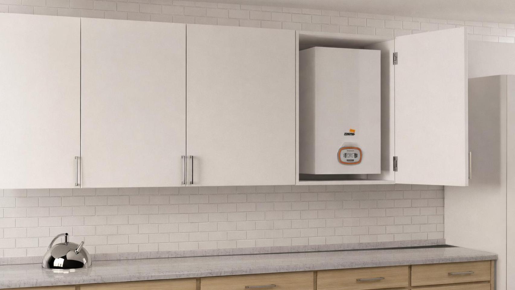 Una caldera en una cocina.