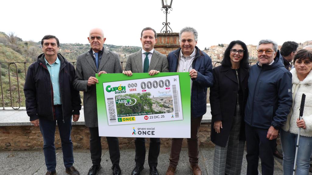 Presentación del cupón de la ONCE.