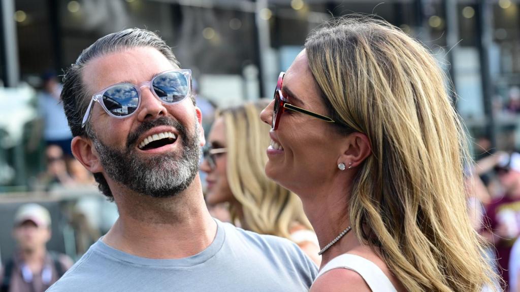 Donald Trump Jr. y Bettina Anderson, el pasado mes de abril en Doral, Miami (Estados Unidos).