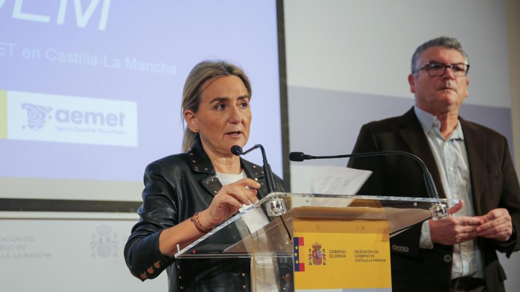 Milagros Tolón y Luis María Bañón durante la rueda de prensa.