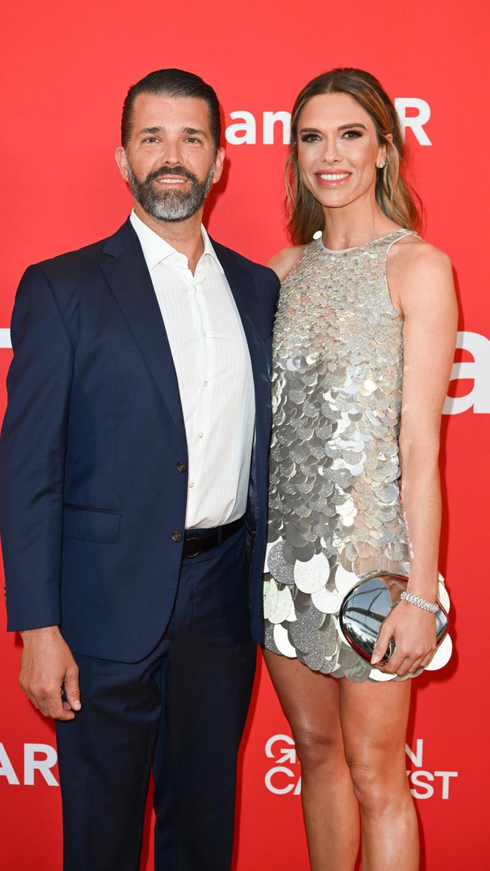 Donald Trump Jr., con Bettina Anderson.
