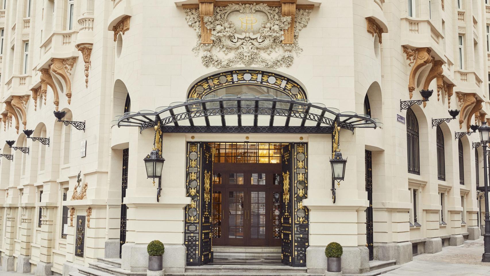 The Palace, a Luxury Collection Hotel, Madrid - Entrada.