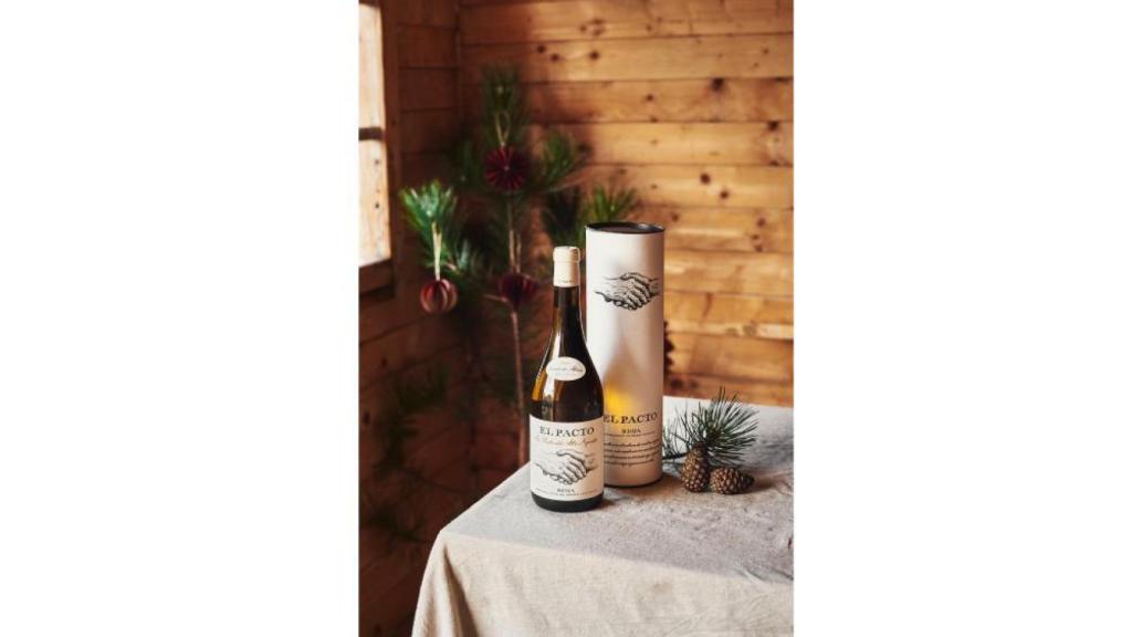 El Pacto, formato mágnum.