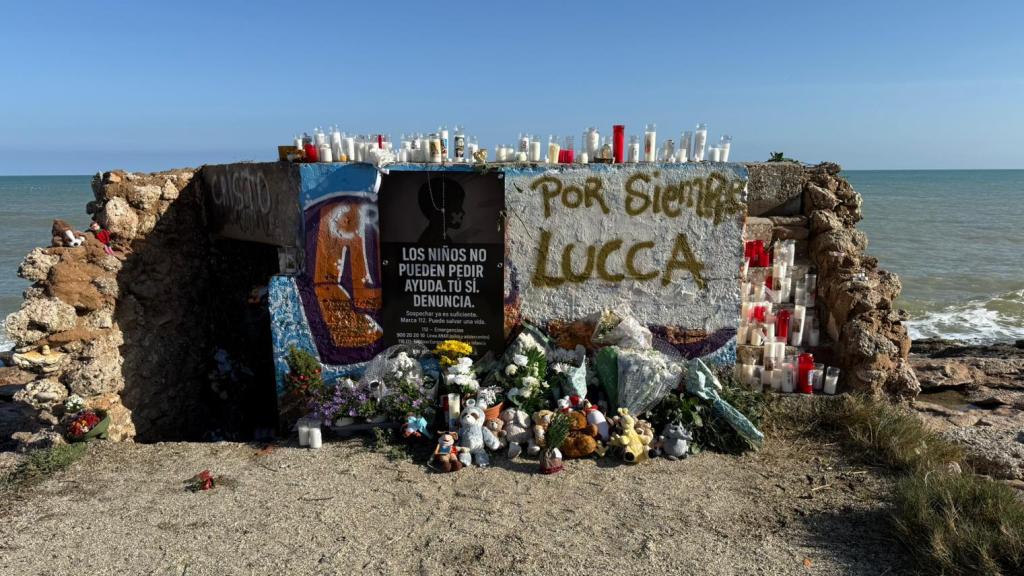 Caseta de la Playa Marina de la Torre en Mojácar (Almería) en la que fue hallado el cadáver de Lucca.