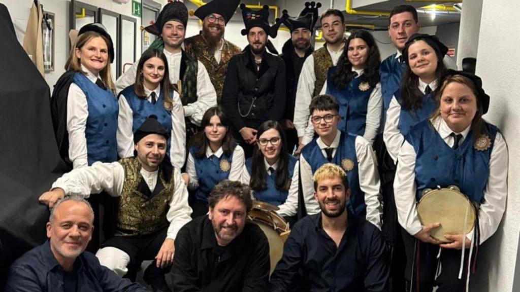 La Rondalla Gran Sol del área metropolitana de Vigo con David Broncano, Daniel S. Arévalo y Javier Gutiérrez.