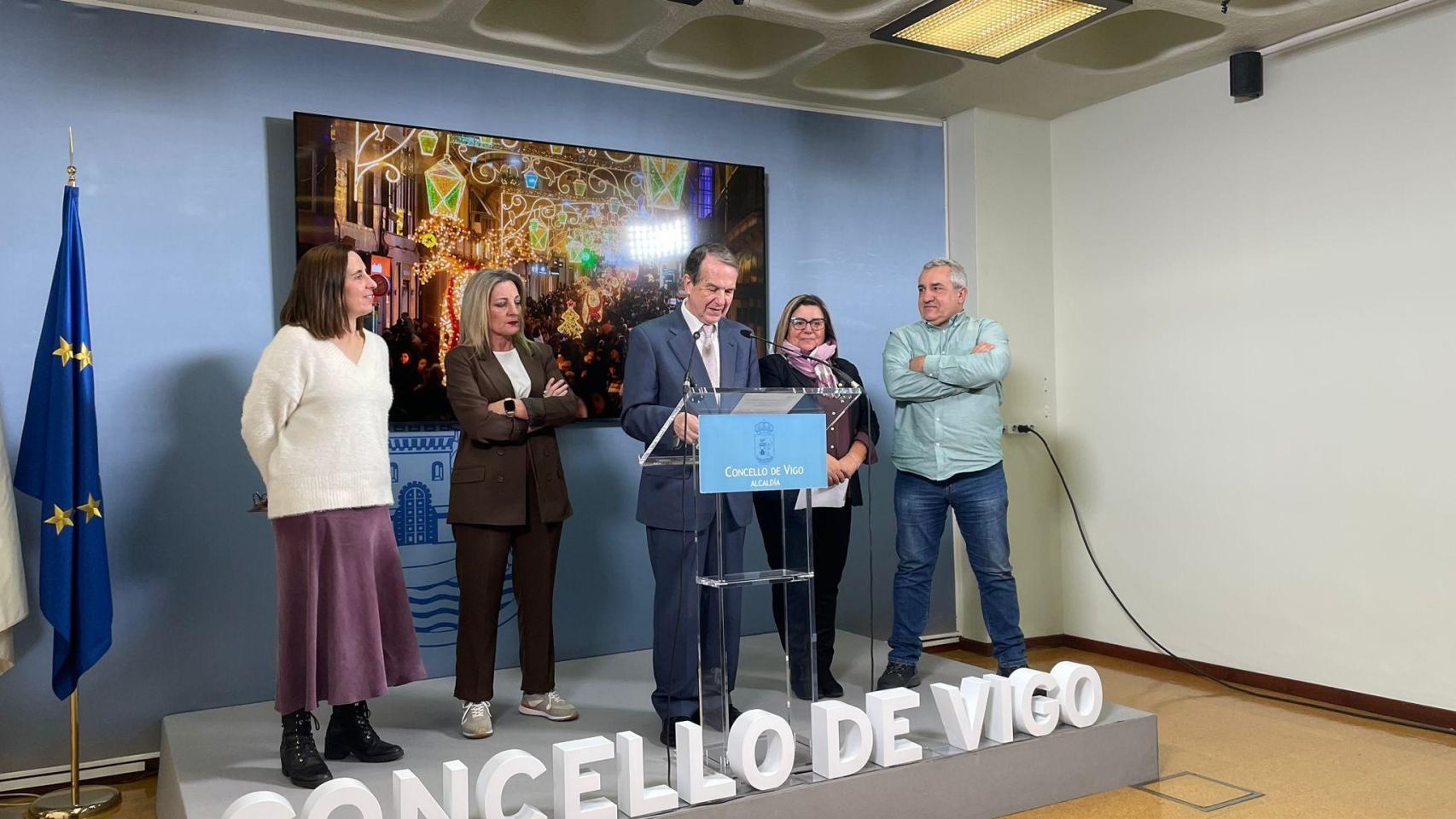 Rueda de prensa de presentación de la iniciativa solidaria de los taxistas en Navidad.