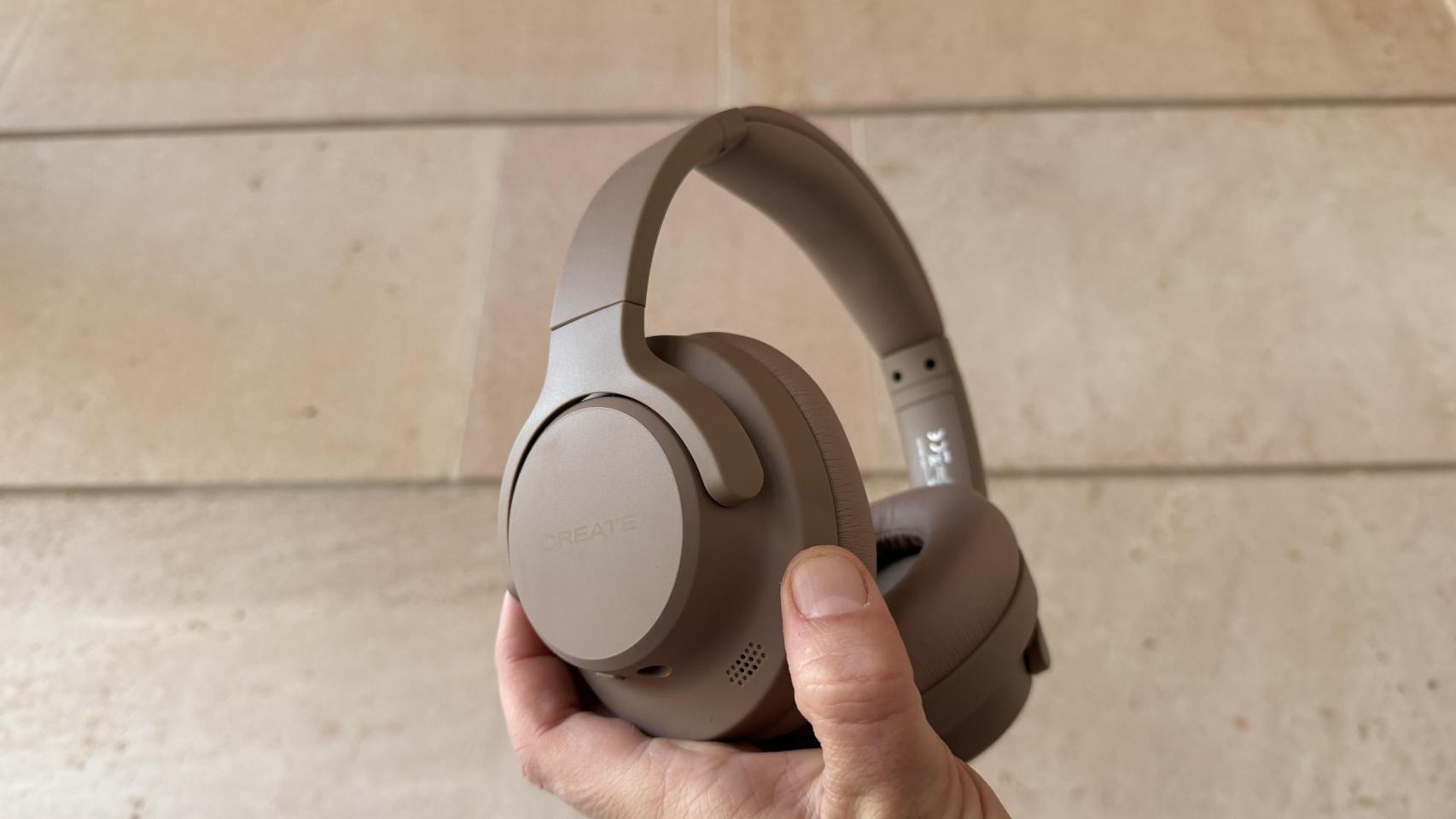 Create Headphones ANC Studio