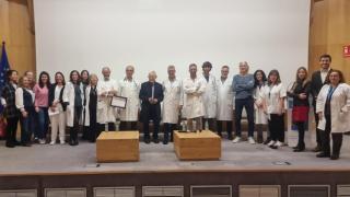 El hospital de A Coruña, reconocido por humanizar la atención a pacientes con infección bacteriana grave