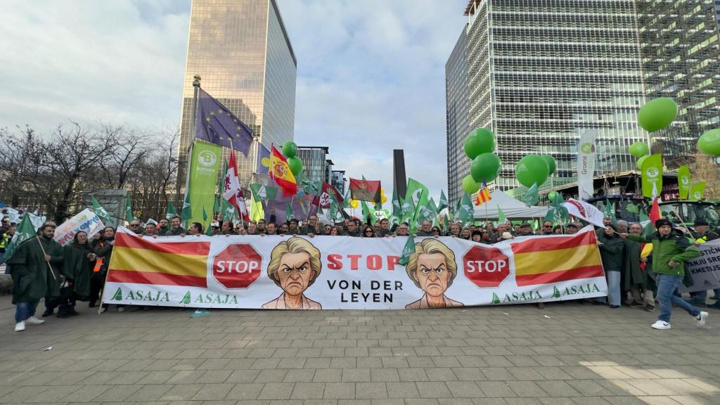Agricultores de Castilla y León, España y Europa participan en la gran manifestación de Bruselas