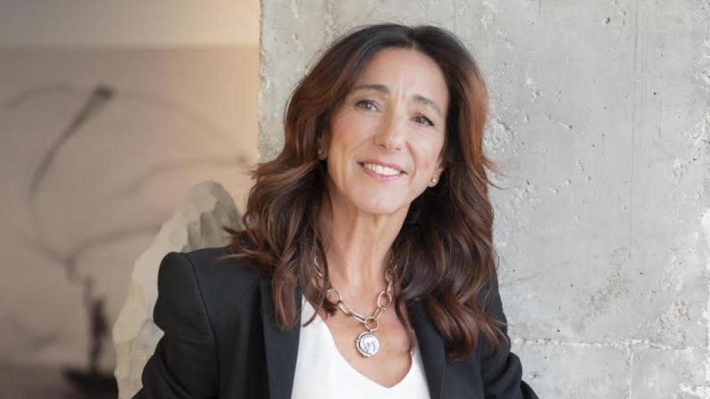 Sonia Díez presenta 'El fin de la educación tal y como la conocemos' (Media Luna, 2025)..