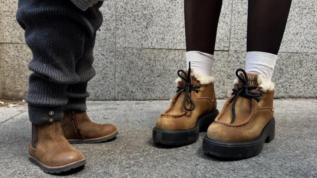 Dulceida con botas de Miu Miu.