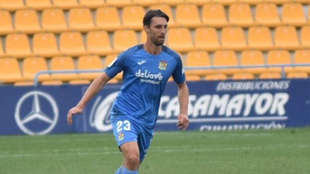 Jano Velasco, durante un partido con el Fuenlabrada.