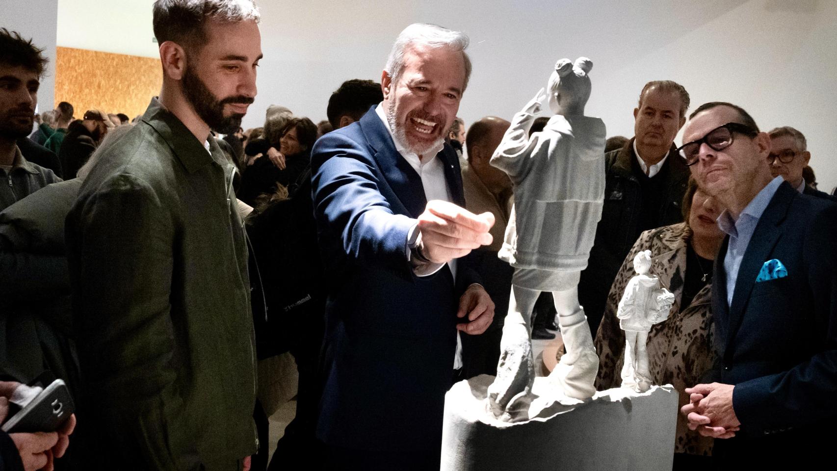 Azcón, en una exposición en el IAACC Pablo Serrano