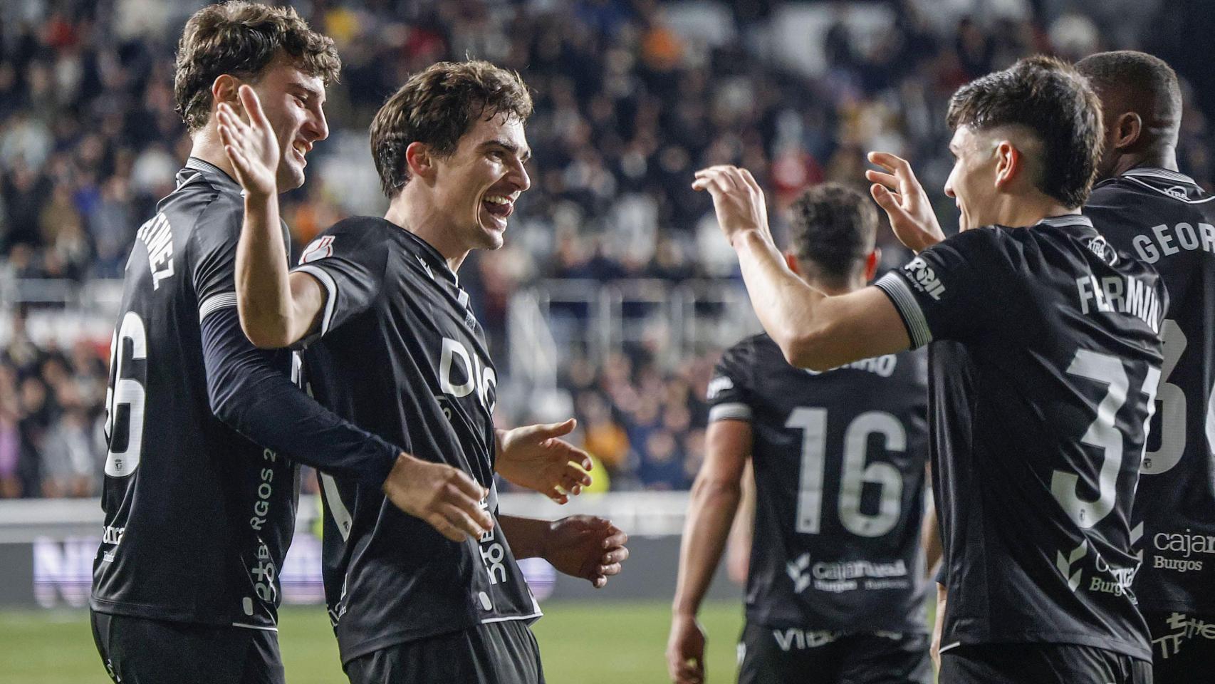 Íñigo Córdoba celebra el gol marcado ante el Getafe en Copa del Rey.