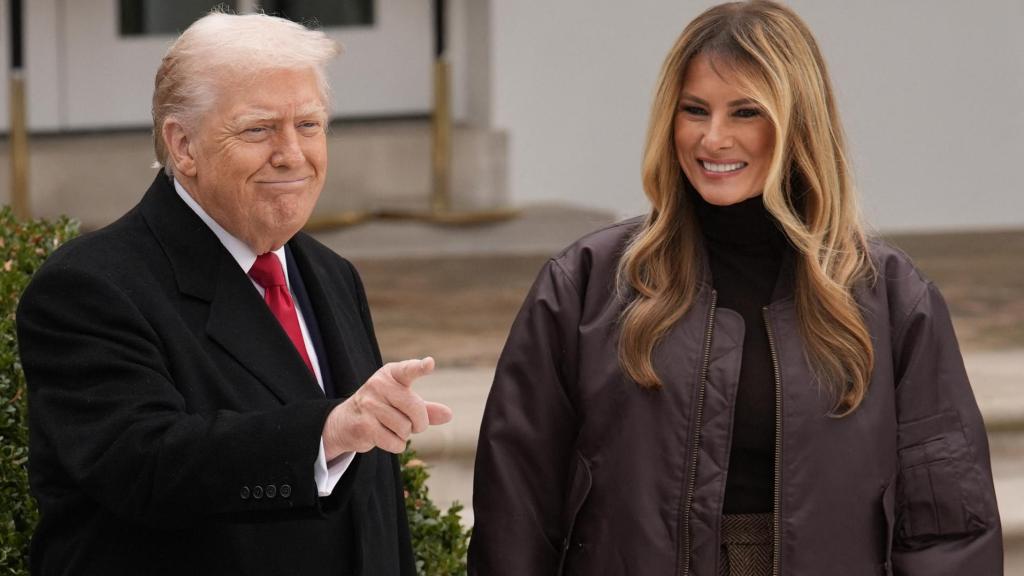 Donald y Melania Trump en la ceremonia de Acción de Gracias en la Casa Blanca.