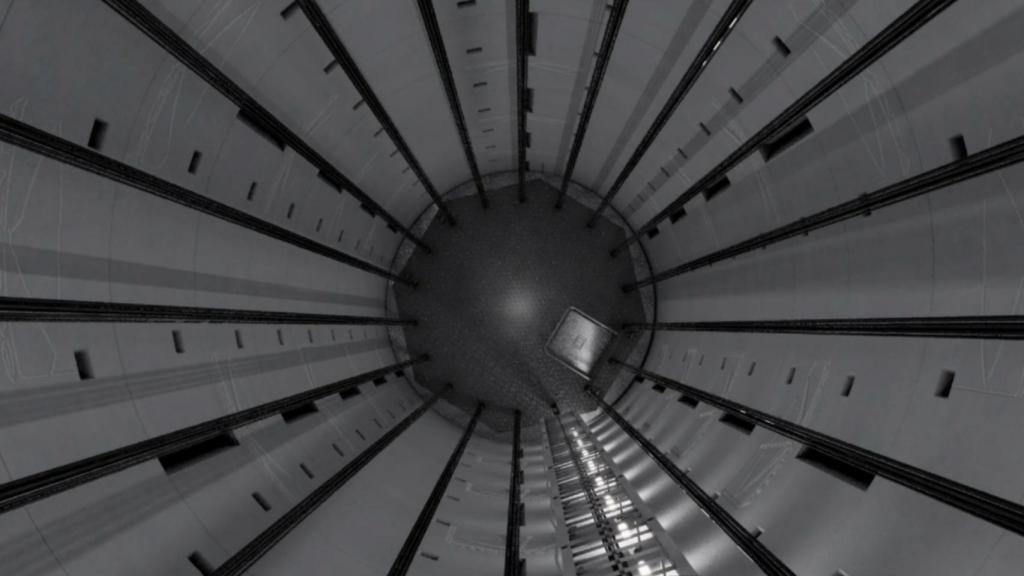 Inserción de los cables de acero para la sujeción de los segmentos del sistema SSTT.