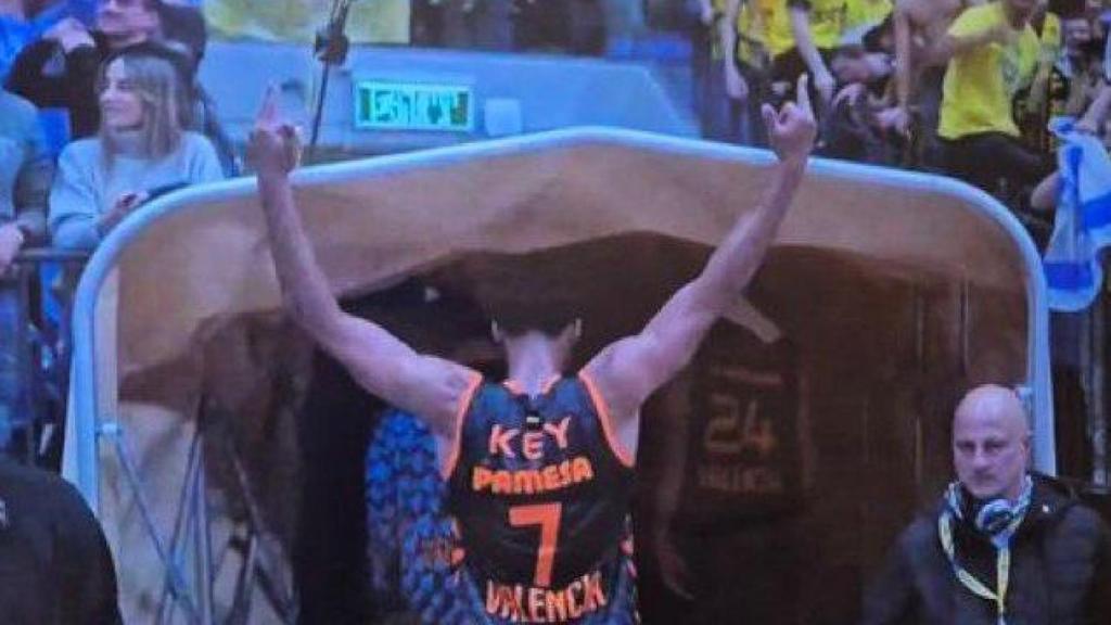 Braxton Key responde insultando a los aficionados del Maccabi.