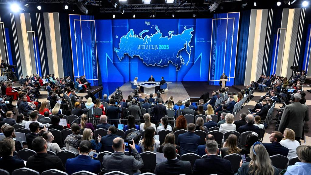 El plató donde se ha llevado a cabo la rueda de prensa.