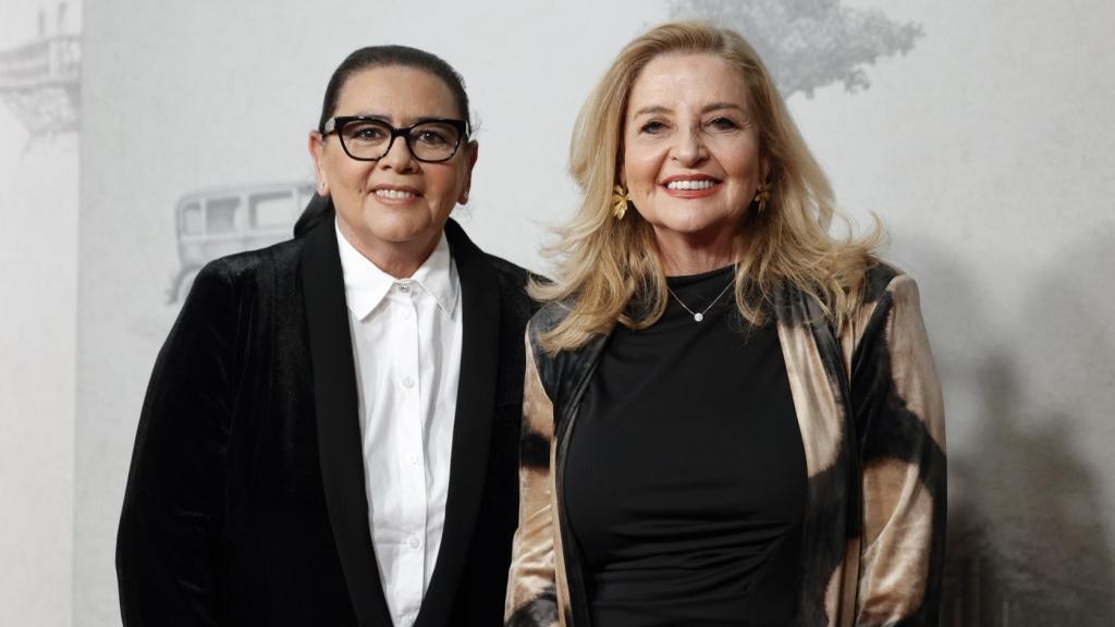 María del Monte e Inmaculada Casal en un acto público.