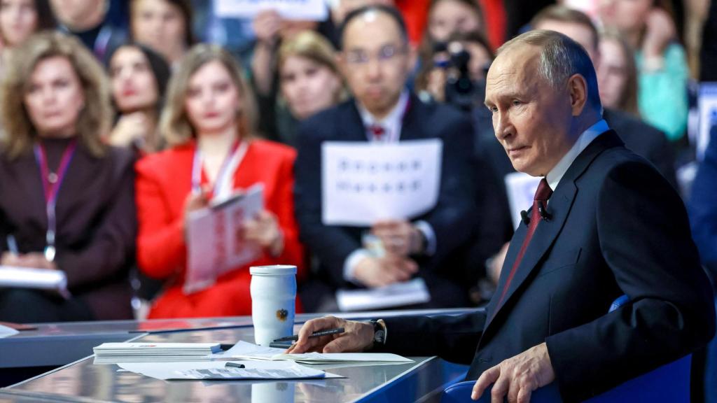 Vladímir Putin en otro momento del programa en el que ha respondido las preguntas de sus paisanos rusos.