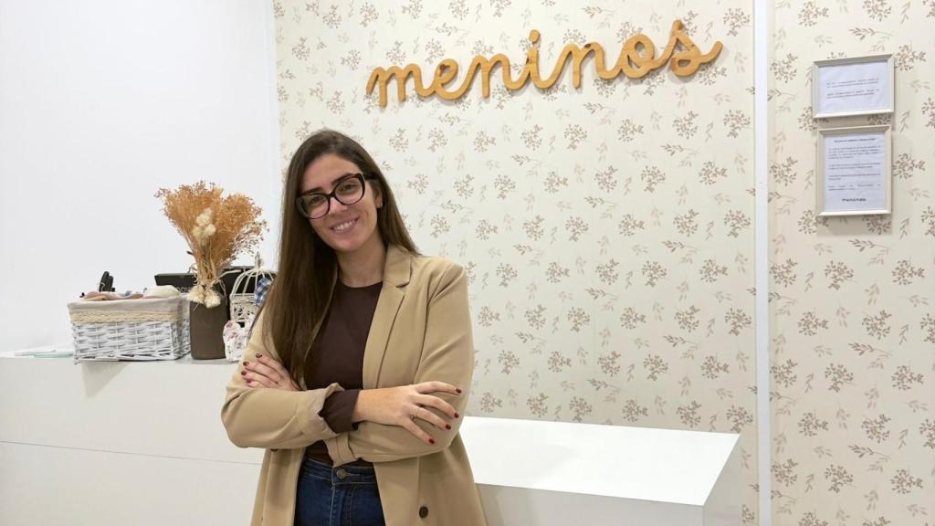 Andrea, propietaria de Meninos, tienda de moda infantil en Vigo