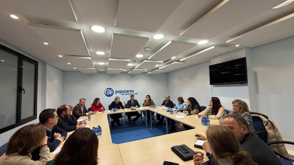 Primera reunión del comité de campaña del PP de Castilla y León
