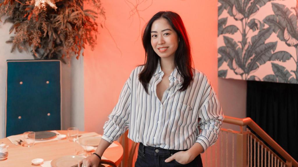 Eva Chen en su restaurante, La Pagoda.