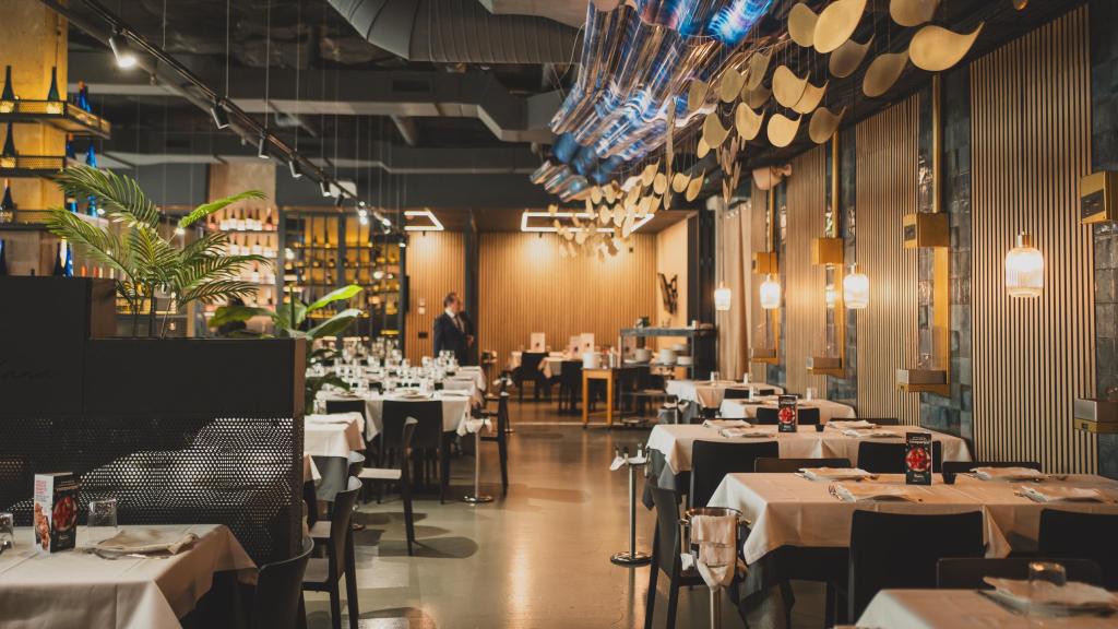 Salón de La Chalana en el Mercado Barceló.