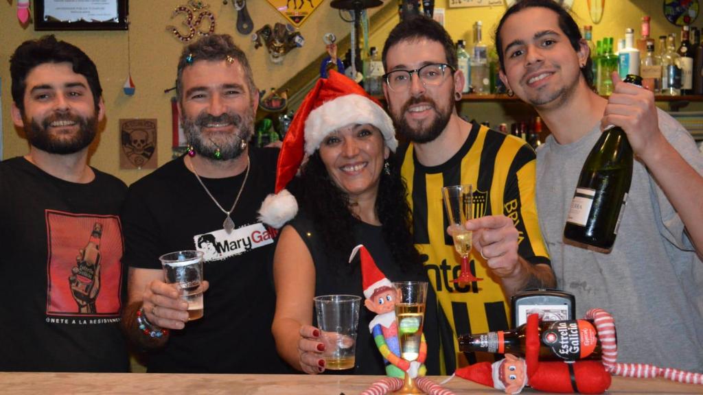 Equipo del Chaflán en Nochebuena del año pasado