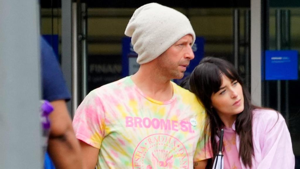 Chris Martin y Dakota Johnson en las calles de Nueva York.