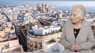 María, 87 años y 57 viviendo de alquiler en Cádiz, a punto de ser desahuciada.