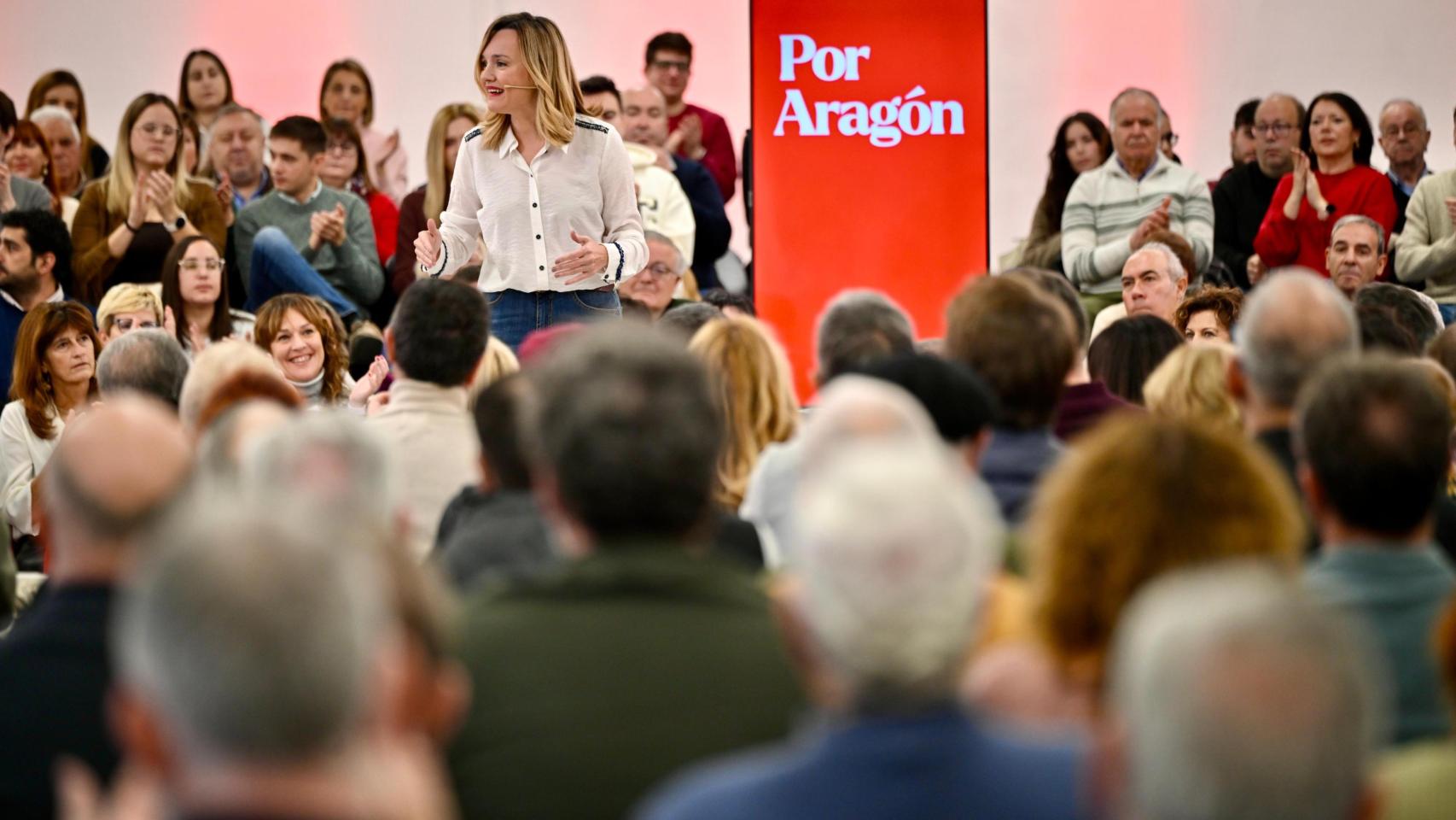 Pilar Alegría, este sábado en La Zaida.