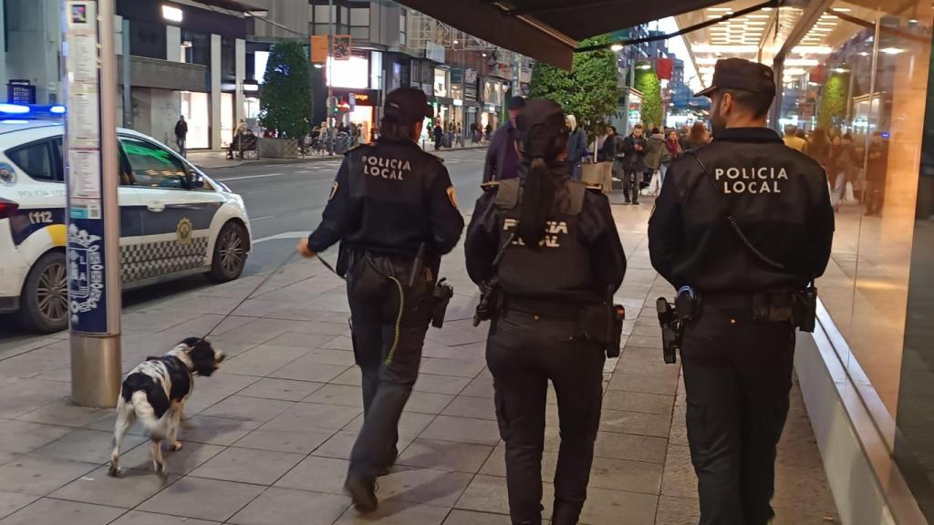 Agentes de Policía Local de Alicante. Ayuntamiento de Alicante