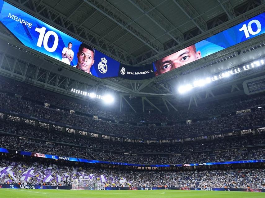 Kylian Mbappé, anunciado en el videomarcador 360 del Santiago Bernabéu