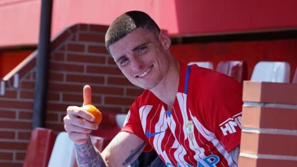 Èric Montes, en el Algeciras de la Primera RFEF.