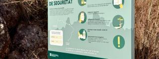 Cartel del sendero.