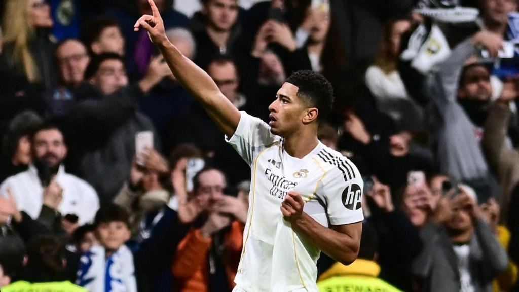 Bellingham celebrates the goal scored against Sevilla.