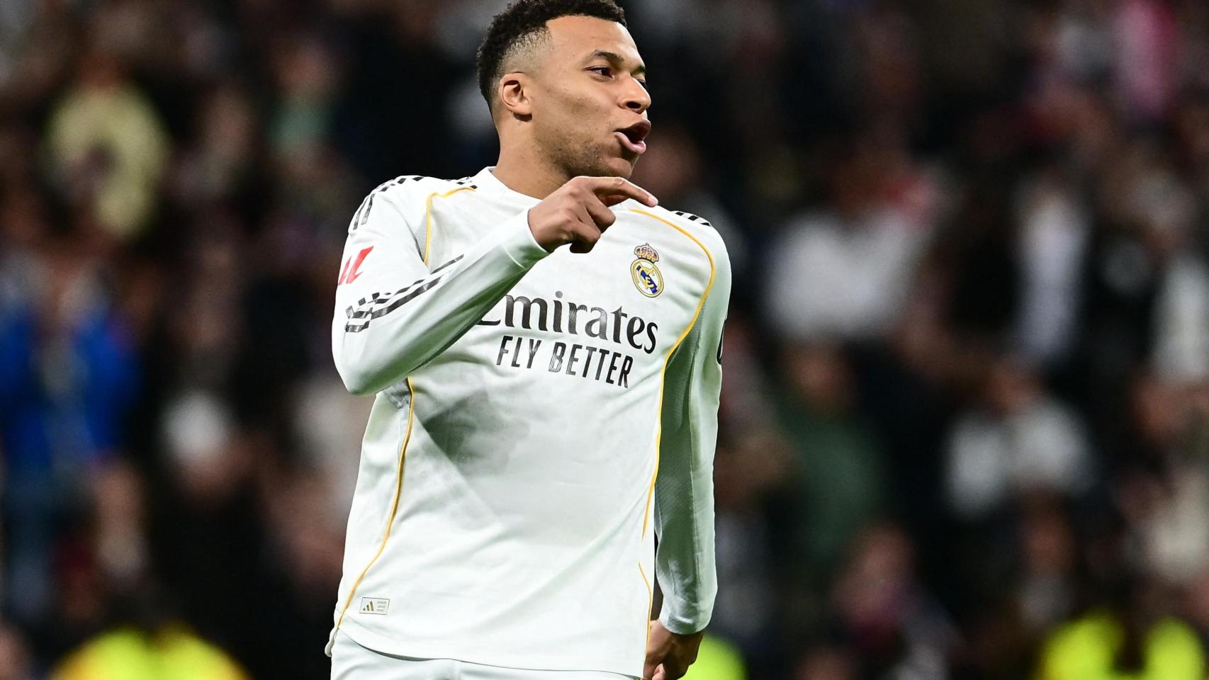 Mbappé celebra el gol marcado ante el Sevilla.