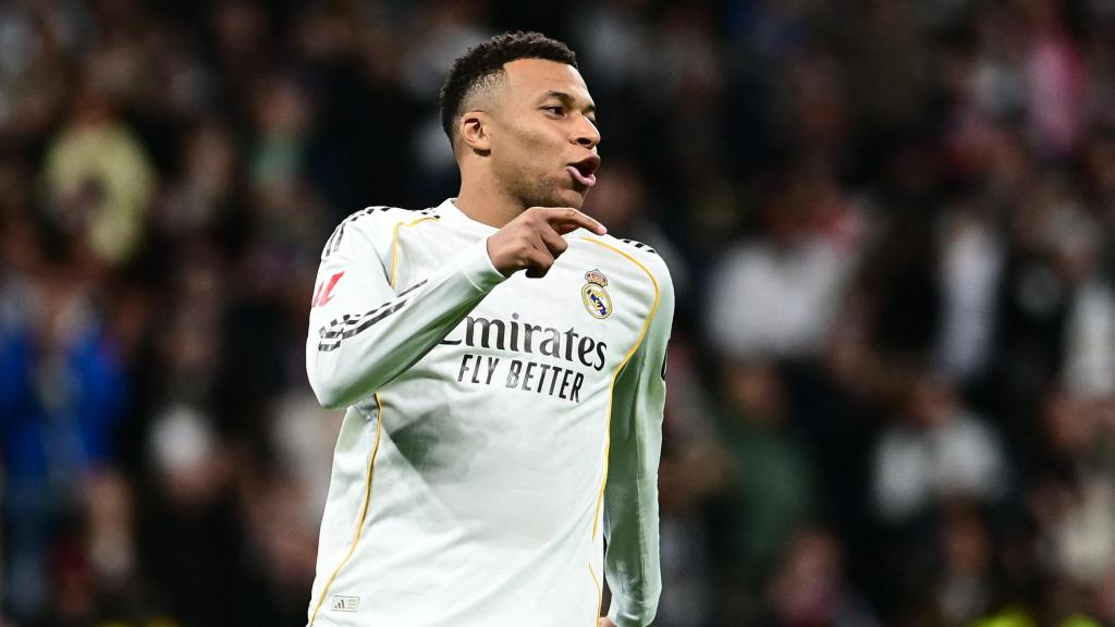 Mbappé celebra el gol marcado ante el Sevilla.