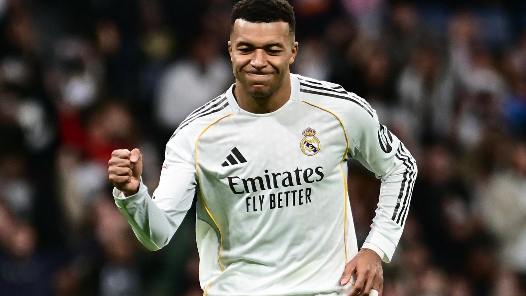 Mbappé celebra el gol marcado ante el Sevilla.