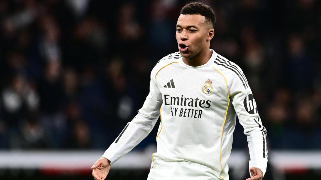 Mbappé hace la celebración de Cristiano Ronaldo en el gol marcado ante el Sevilla.