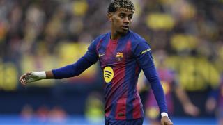 Lamine Yamal, durante el partido ante el Villarreal.