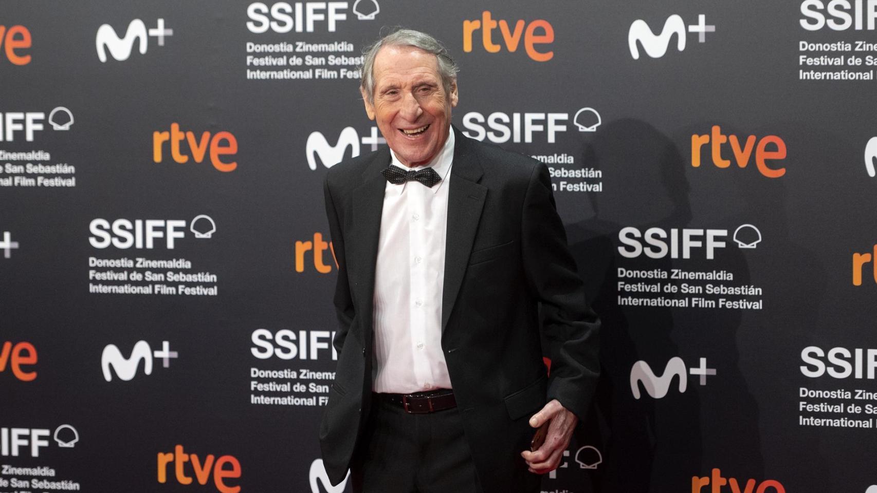 Archivo - El actor Celso Bugallo posa durante la premiere de la película ‘El buen patrón’, a 21 de septiembre de 2021, en el Kursaal, San Sebastián, País Vasco (España)