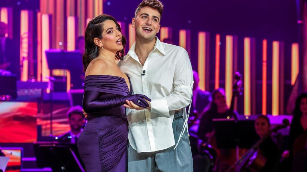 Ruth Lorenzo y Juanjo Bona presentan 'Aria, locos por la ópera'.