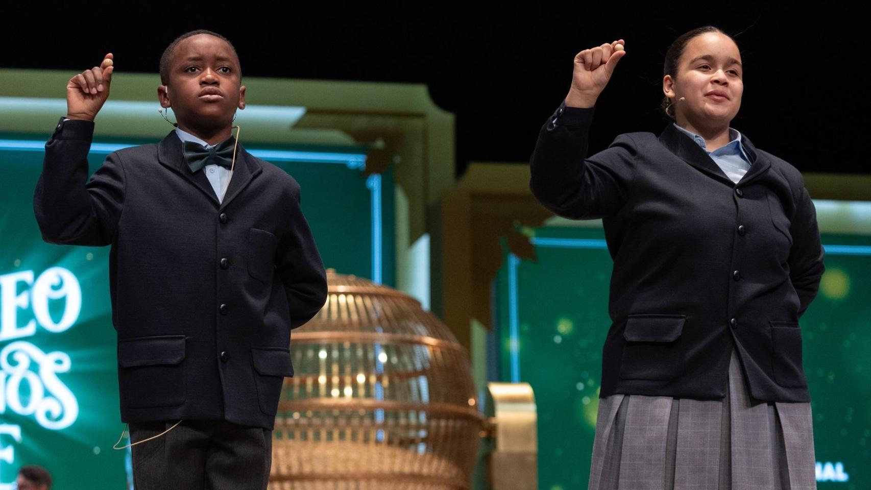 Imagen de archivo de los niños de San Ildefonso durante el sorteo de Lotería de Navidad.