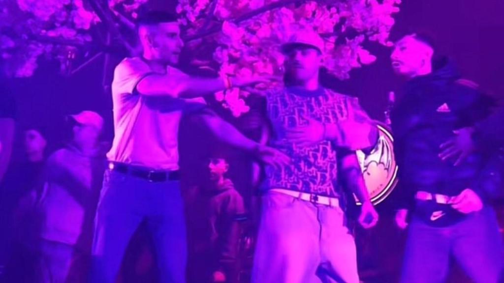 Tensión en la Bresh de A Coruña tras un enfrentamiento entre el vigués Dirty Suc y una persona del público