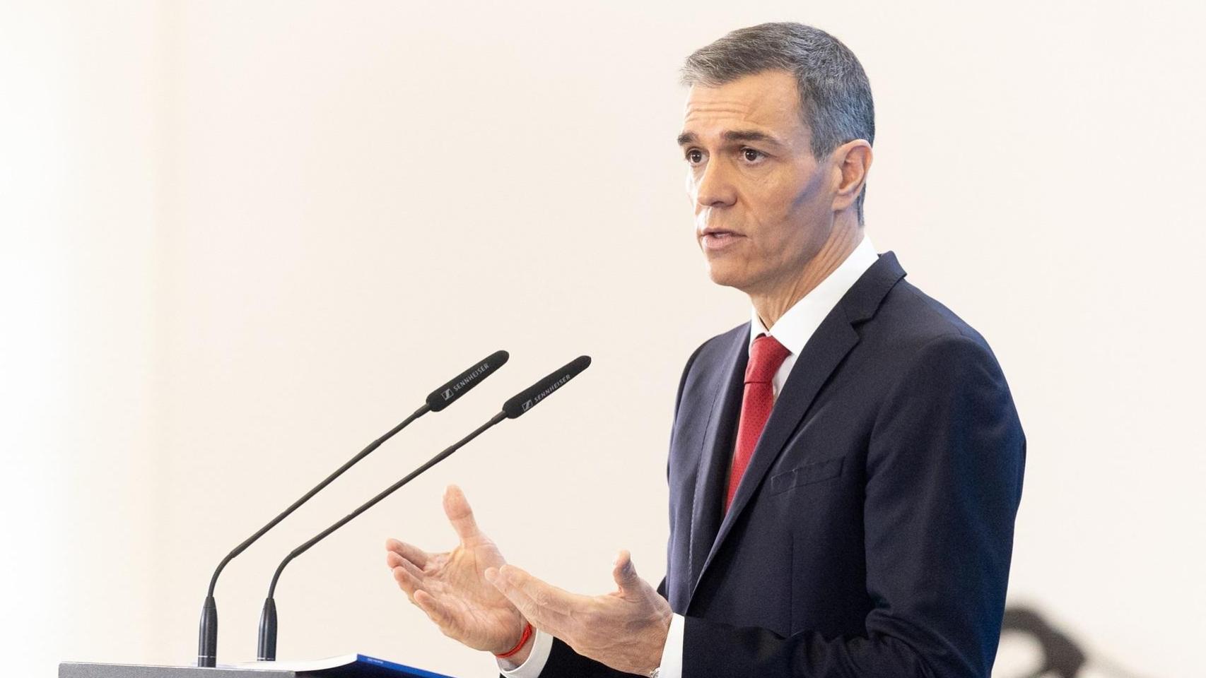 Pedro Sánchez en rueda de prensa desde Moncloa.