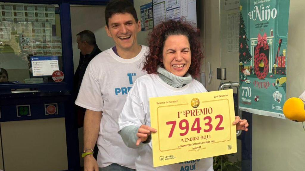 Ester Lanchas, la lotera que ha vendido el 'Gordo' de la Lotería de Navidad en Madrid.