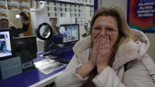 6da42037cf91febe6db5c856c9692ed66db9973bw